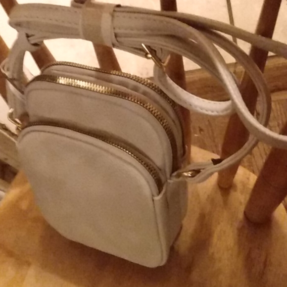 Handbag - Picture 4 of 4